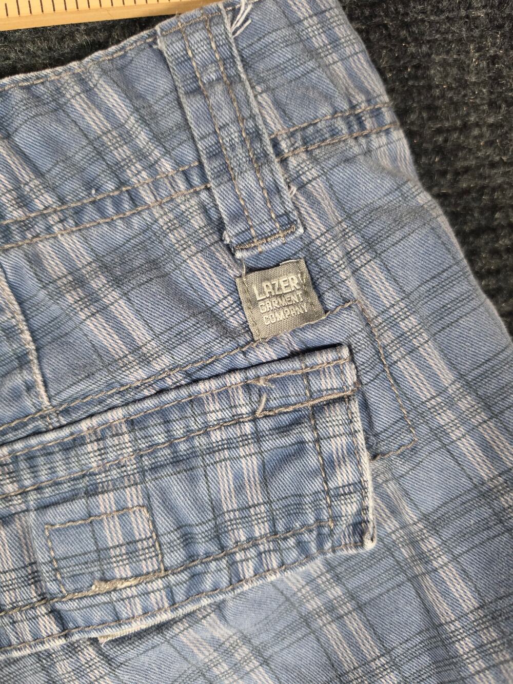 Lazer Blue Plaid Cargo Shorts Mens Size 34 Cotton